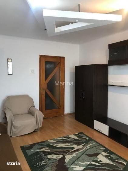 Apartament cu 2 camere decomandat în Vest