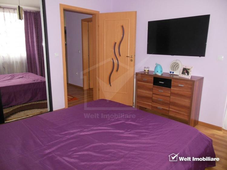 Apartament cu 3 camere semidecomandat, mobilat în Florești