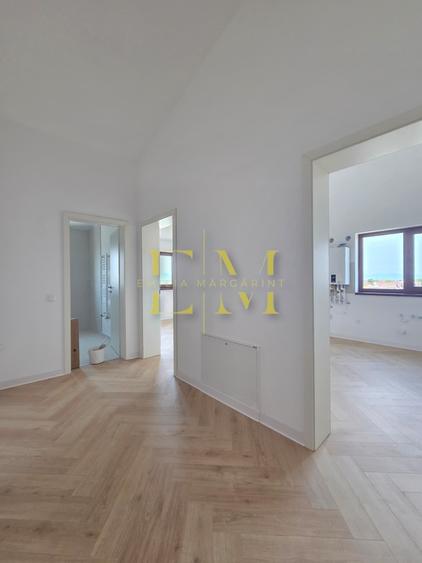 Apartament cu 2 camere decomandat în Sânpetru