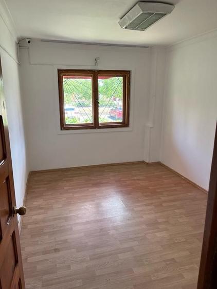 Spațiu comercial, de 69 mp, în Central