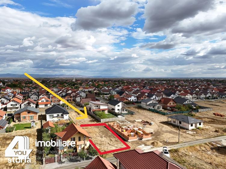 Teren de 600 mp, în Livada