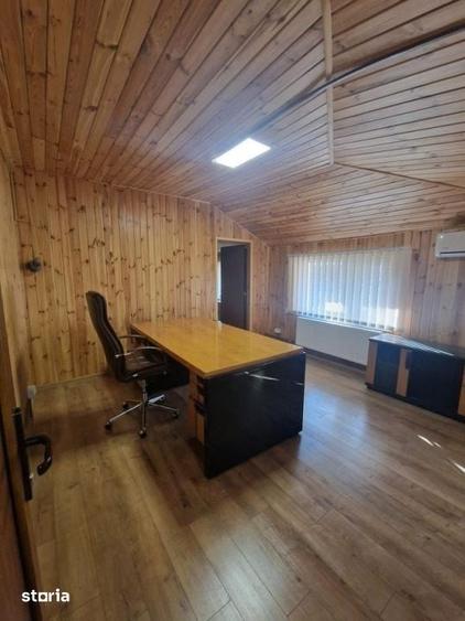 Casă cu 6 camere cu Teren 165 Mp în Vatra Luminoasă