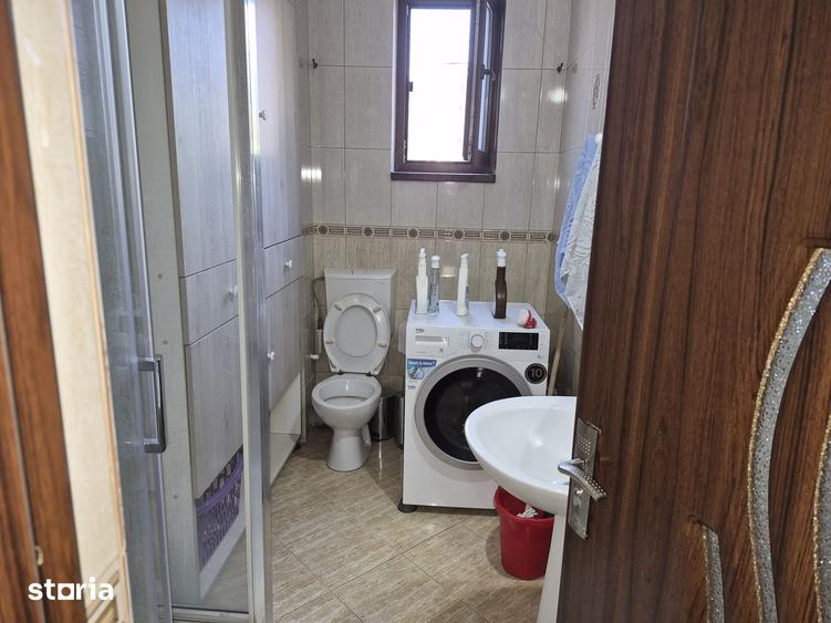 Apartament cu 3 camere în Cug