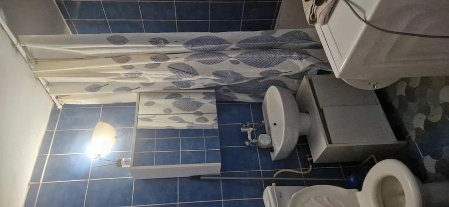 Garsonieră decomandată în 9 Mai