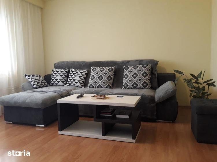 Apartament cu 4 camere în Micălaca