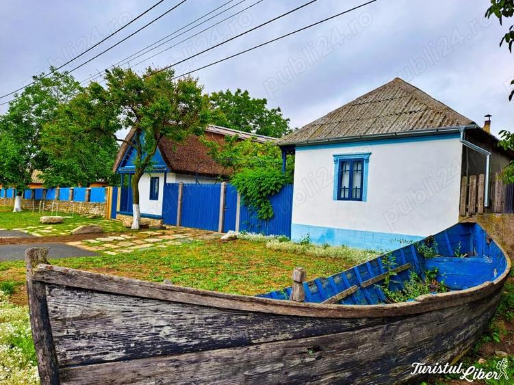 Casă cu 3 camere cu Teren 1051 Mp în Jurilovca