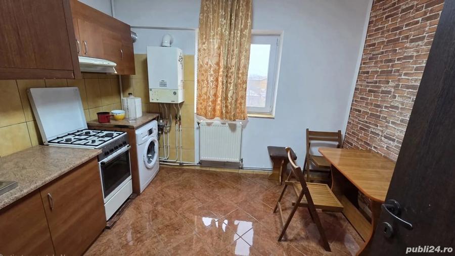 Apartament cu 2 camere decomandat în Central
