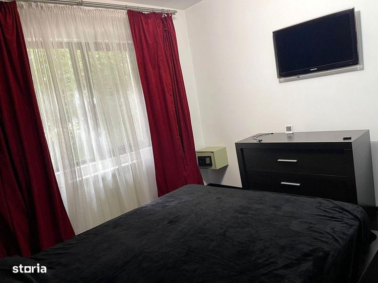 Apartament cu 3 camere decomandat în Berceni