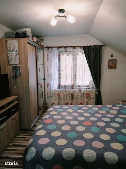 Casă cu 4 camere cu Teren 250 Mp în Crevedia
