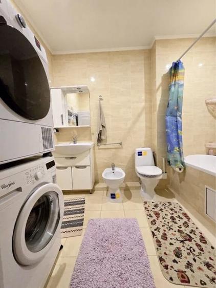 Apartament cu 2 camere decomandat în Drumul Sării