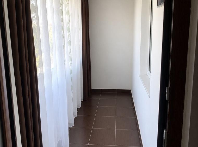 Apartament cu 2 camere decomandat în Micro 39