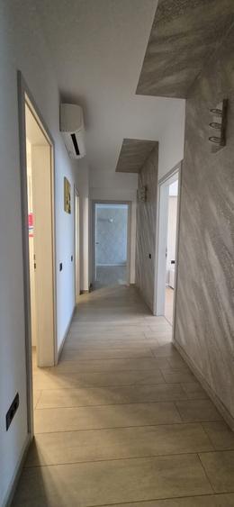 Apartament cu 3 camere decomandat în Ultracentral