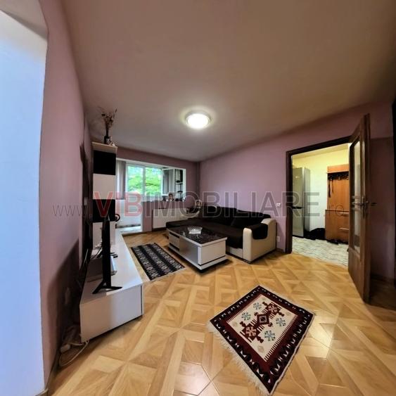 Apartament cu 2 camere semidecomandat, mobilat în Drumul Taberei