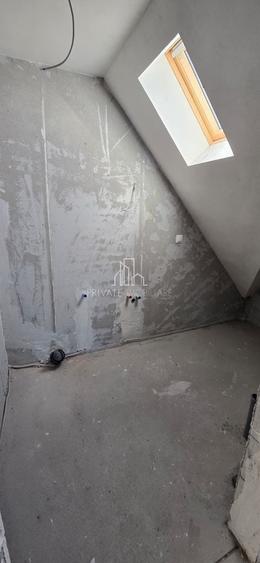Apartament cu 3 camere decomandat în 7 Noiembrie