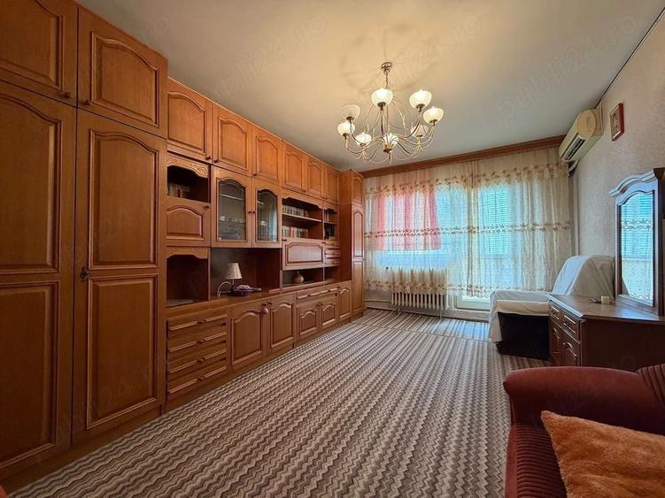 Apartament cu 2 camere decomandat, mobilat în Lacul Tei