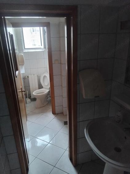Spațiu comercial, de 75 mp, în Ultracentral