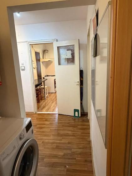 Apartament 3 camere de vânzare Drumul Taberei – Râul Doamnei 65 mp 4 minut - 10