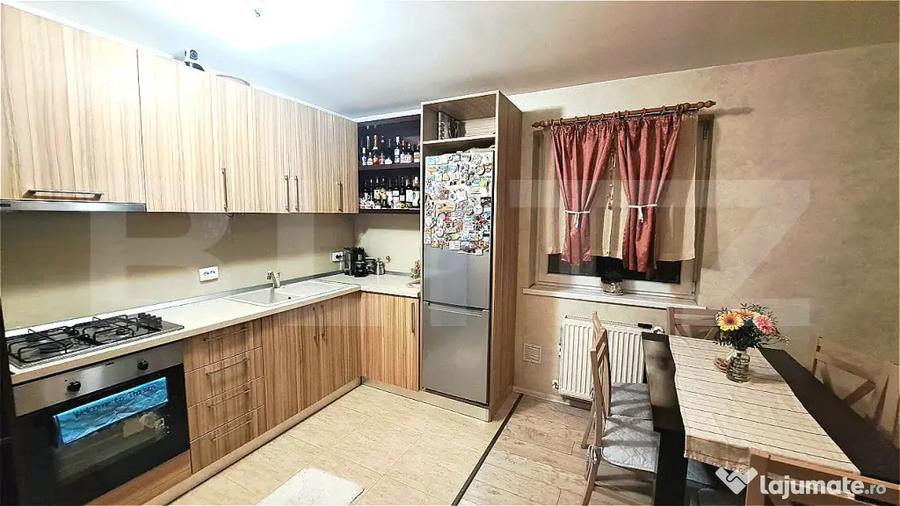 Apartament cu 2 camere semidecomandat, mobilat în Central