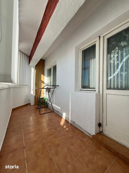 Apartament cu 3 camere decomandat, mobilat în Gară