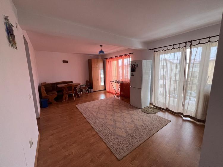 Apartament cu 2 camere decomandat în Șelimbăr
