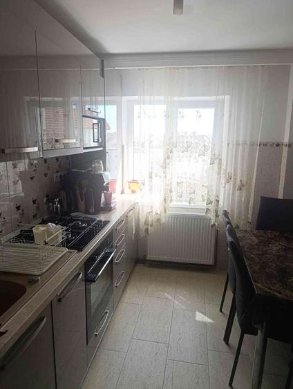 Apartament cu 2 camere decomandat în Cetate