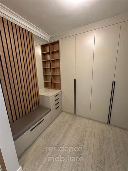 Apartament cu 3 camere semidecomandat în Iris
