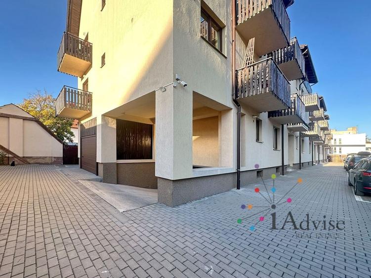 Apartament cu 3 camere decomandat, mobilat în Brașovul Vechi