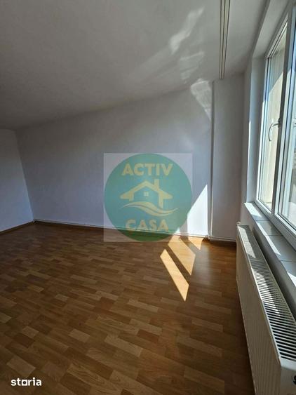 DE VANZARE APARTAMENT 2CAMERE DECOMANDAT - 8