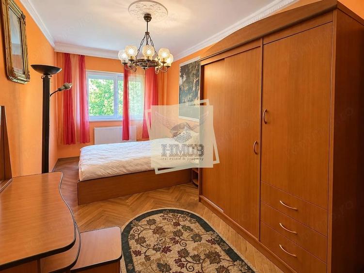 Apartament cu 4 camere decomandat în Central