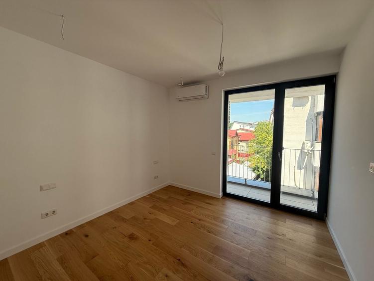 Vanzare Apartament 3 camere - 123 mp - Zona VItan - Bloc nou - 9