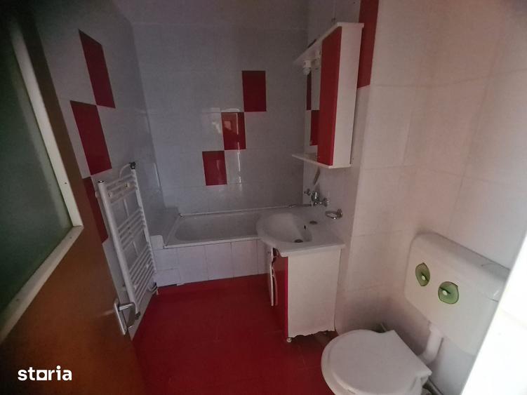Apartament cu 2 camere decomandat în Vest
