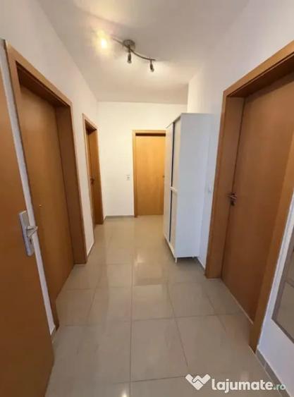 Apartament cu 2 camere decomandat în Avantgarden
