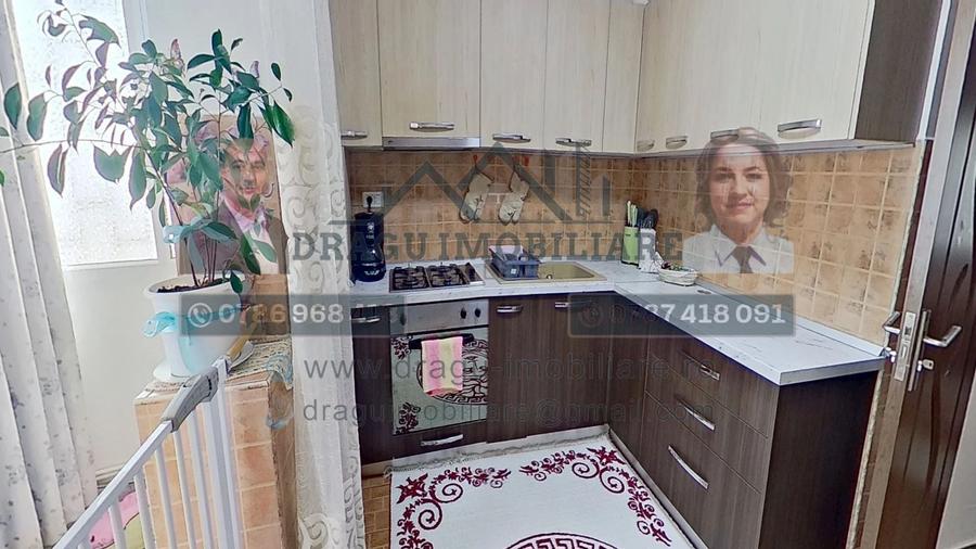 Apartament cu 3 camere decomandat în Est