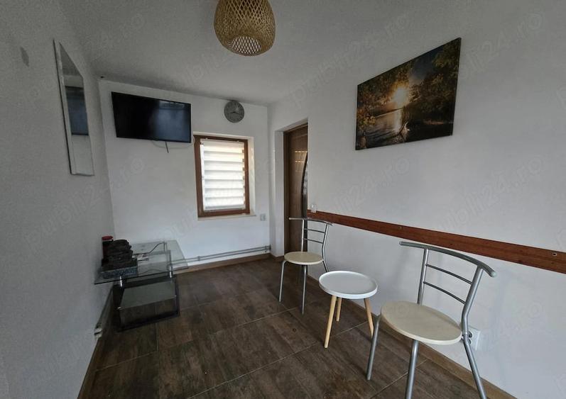Casă cu Teren 1200 Mp în Blejești