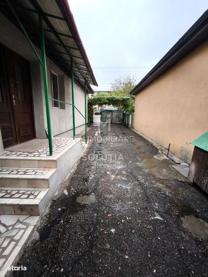 Casă cu 3 camere cu Teren 255 Mp în Central