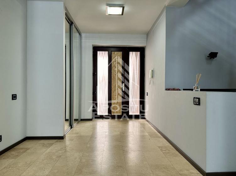 Duplex cu 3 camere cu Canalizare în Aradului