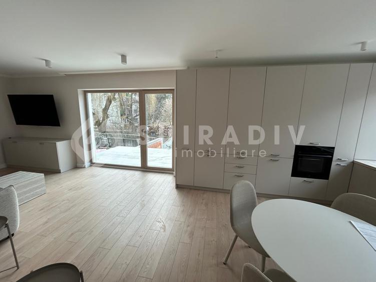 Apartament cu 2 camere semidecomandat în Plopilor