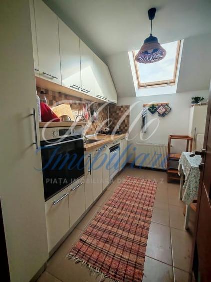 Apartament cu 4 camere decomandat, mobilat în Baciu