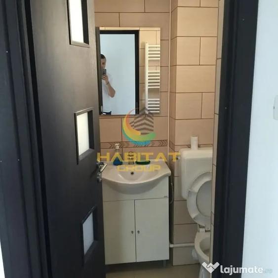 Apartament cu 3 camere decomandat în Apărătorii Patriei