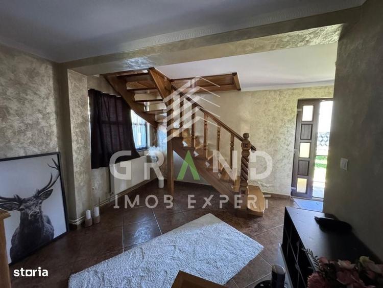 Casă cu 4 camere în Prislop