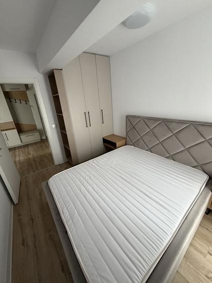 Apartament cu 2 camere decomandat în Rediu