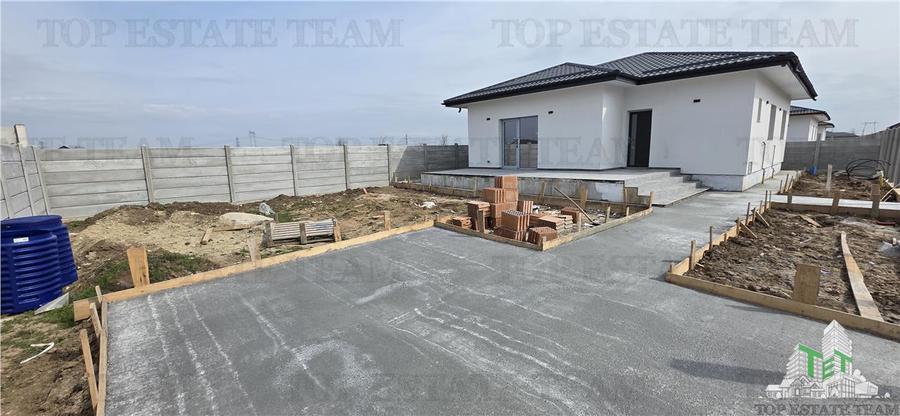 Casă cu 4 camere cu Teren 402 Mp în Clinceni