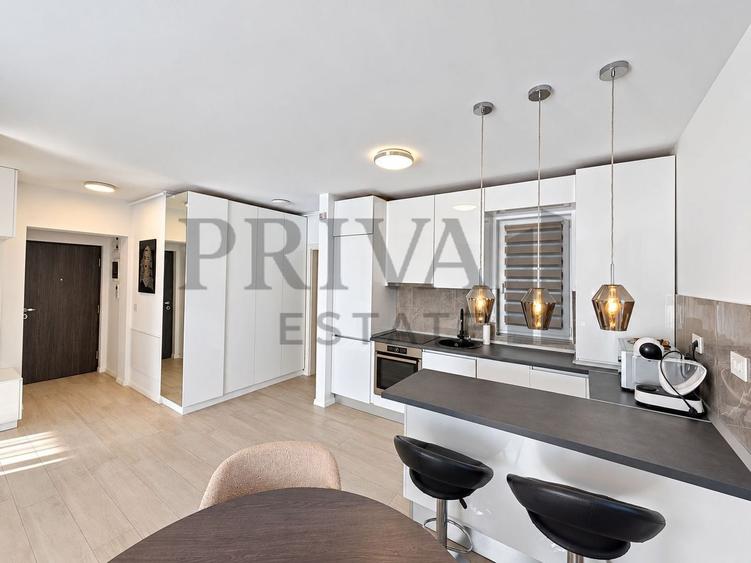 Apartament cu 2 camere nedecomandat, mobilat în Aradului