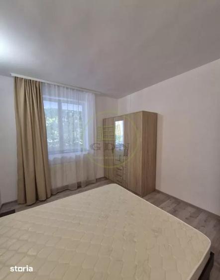 Apartament cu 3 camere decomandat în Bartolomeu