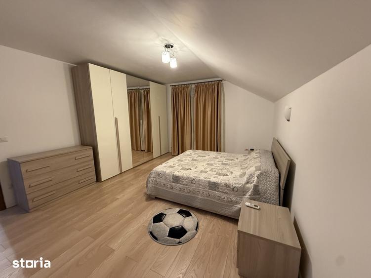 Casă cu 5 camere cu Teren 492 Mp în Malu Mare