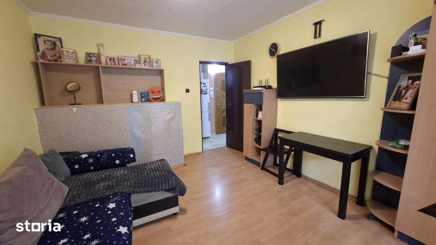 Apartament de 2 camere Pitesti et.1 zona Piata Razboeni! - 9