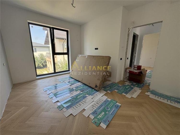 Casa 5 camere tip DUPLEX - 4 bai, Terasa + Curte, 250 MP - 4