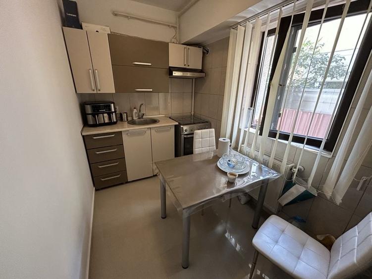 Apartament cu 2 camere decomandat în Bucureștii Noi