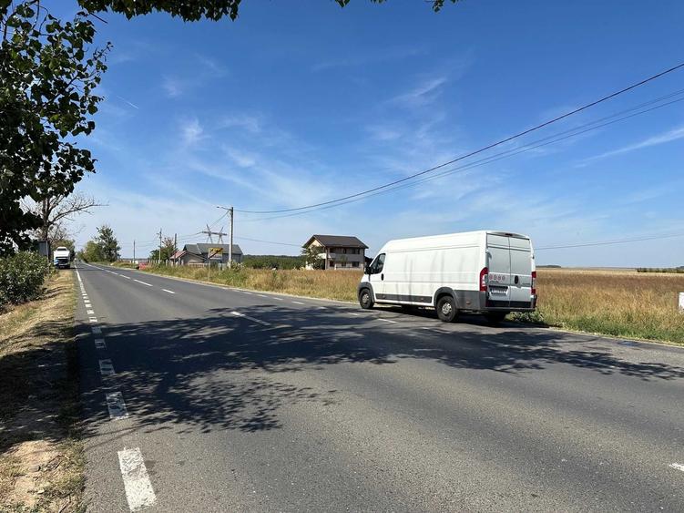 Teren de 1570 mp, în Exterior Vest