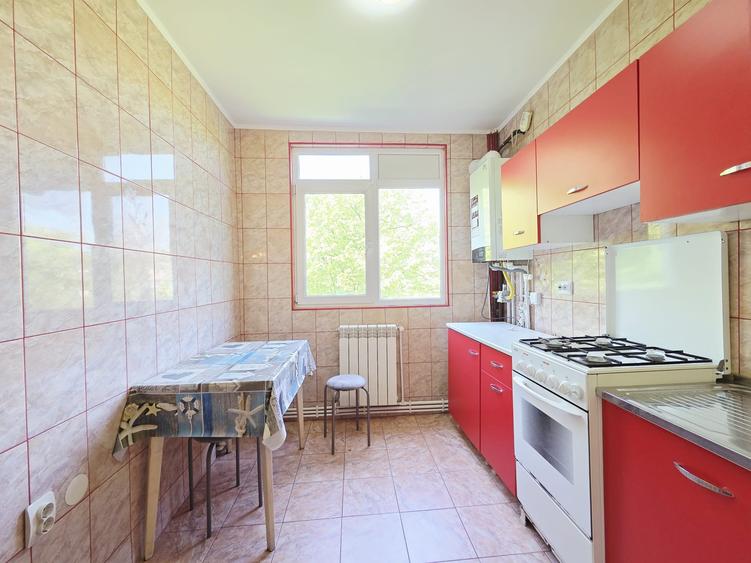 Apartament cu 2 camere semidecomandat în Țiglina 1